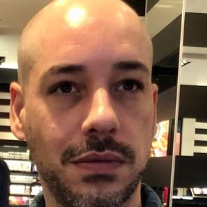 Meet your Posher, Vicente